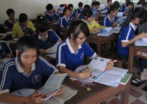 Học sinh THPT các tỉnh An Giang, Đồng Tháp hào hứng với thông tin tuyển sinh từ HUTECH 17