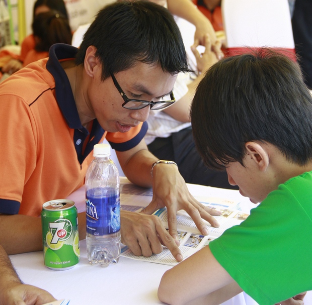 Bổ ích với Ngày hội Tư vấn Tuyển sinh – Hướng nghiệp 2013 cùng HUTECH 32