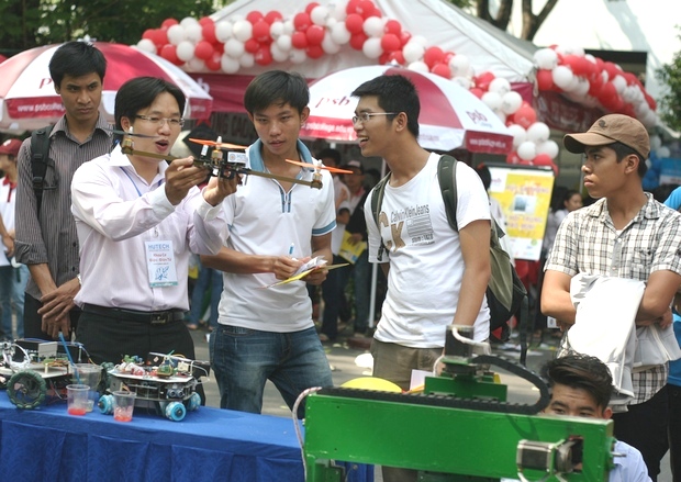 Hồ sơ ĐKDT ĐH, CĐ năm 2013 có thêm phần thi liên thông 5