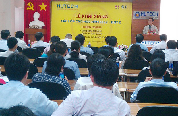 HUTECH tổ chức Lễ khai giảng cao học khoá 2012- đợt 2 4