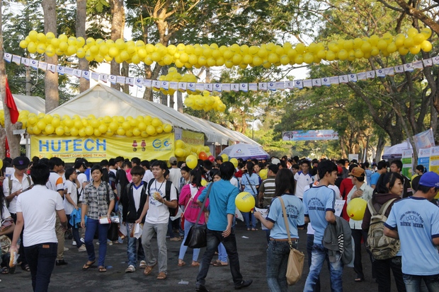 Sôi nổi, bổ ích với Ngày hội Tư vấn tuyển sinh - hướng nghiệp 2013 tại Cần Thơ 5