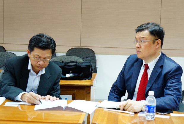 American Corporation Texas Instruments (TI) visited and worked in HUTECH 13