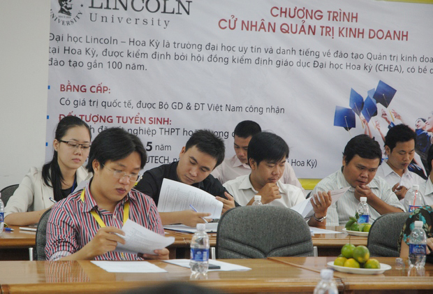 HUTECH disseminates new points of the Law on Higher Education in 2012 8