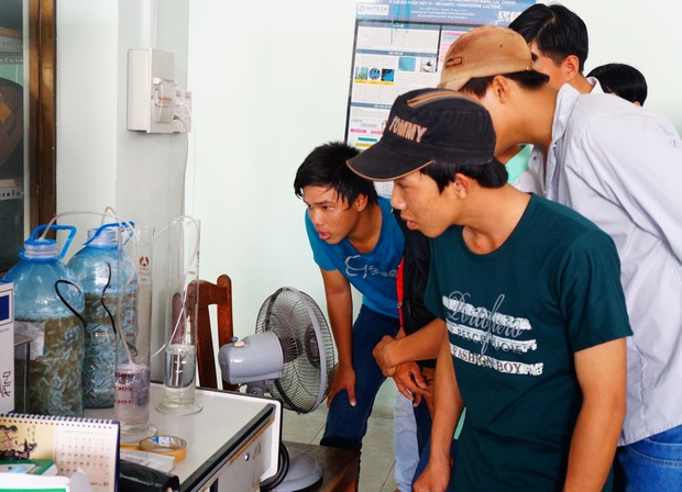 120 học sinh Trường THPT Long Hữu đến tham quan HUTECH 6