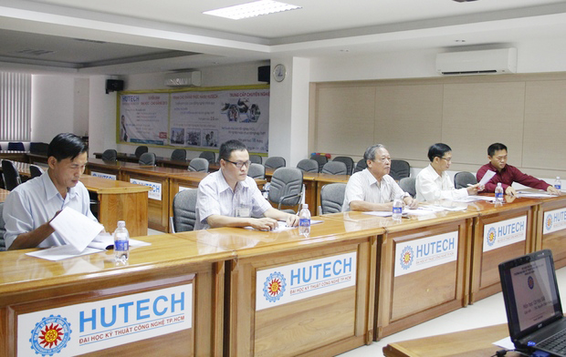 HUTECH tổ chức kỳ thi thi chuyển ngạch giảng viên năm 2013 21