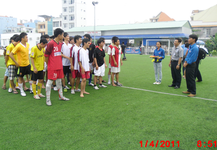 Sôi nổi các hoạt động Hội thao Sinh viên, Học sinh hướng đến kỷ niệm 16 năm ngày thành lập Trường 12