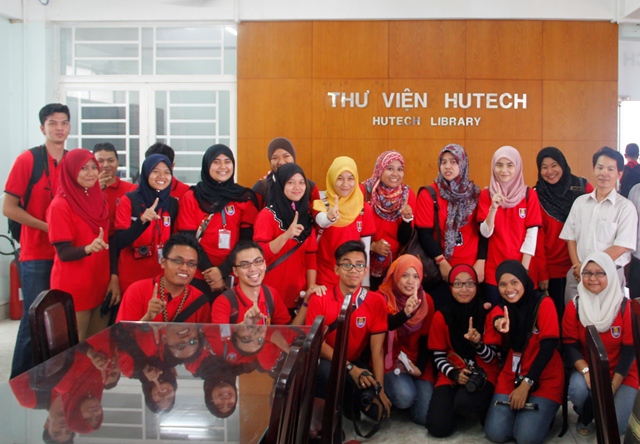 Sinh viên ĐH Công nghệ Mara (UiTM)– Malaysia giao lưu với sinh viên HUTECH 23
