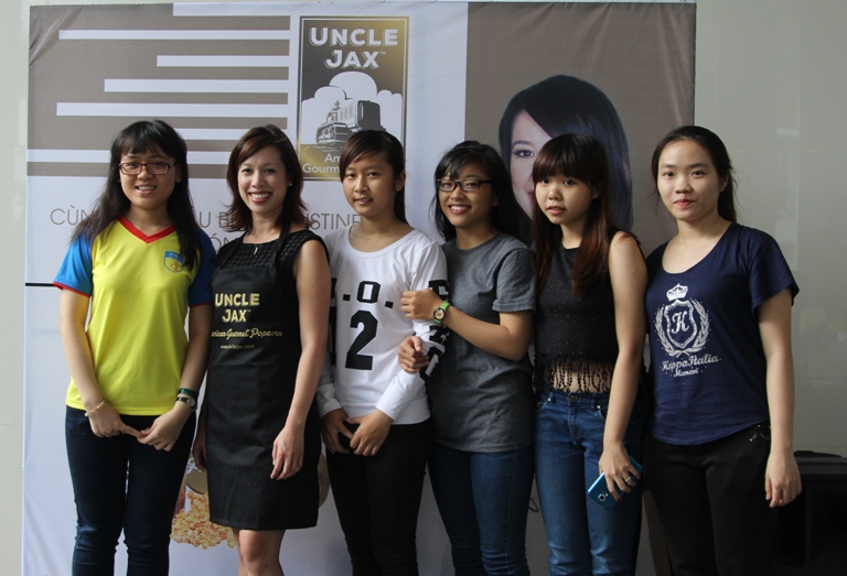 vua đầu bếp Christine Ha