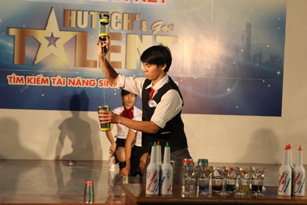 Đêm Bán kết 2 “HUTECH’s Got Talent 2015”: Cuồng nhiệt và rực lửa tài năng 85