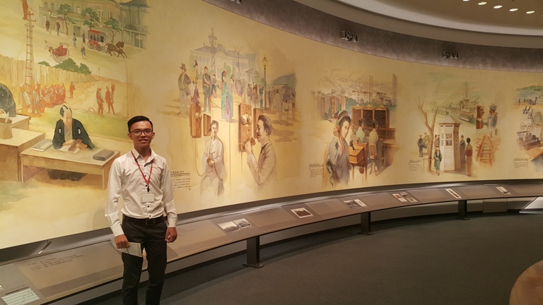 gặp lại 2 sinh viên HUTECH trở về từ chuyến tham quan ĐH Hosei