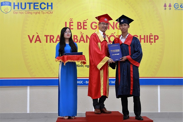 HUTECH tổ chức Lễ tốt nghiệp cho 453 tân Kỹ sư, Cử nhân 41