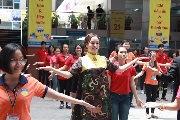 Cùng tham gia ngày hội hiến máu tình nguyện “Hành trình đỏ” vào ngày 10/07/2016 36