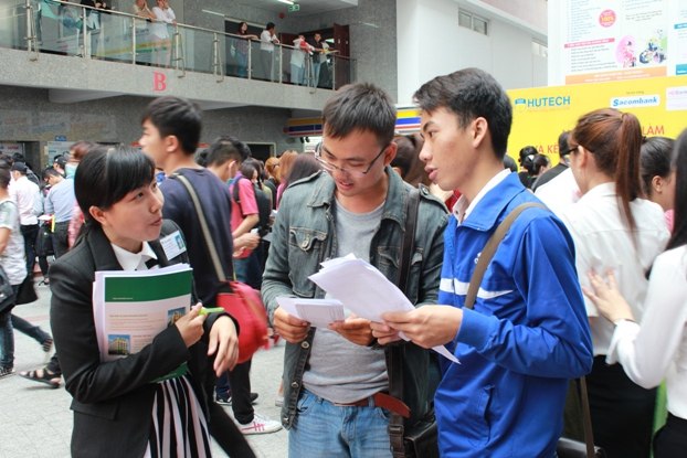 HUTECH’s Job and Business Connection Fair 2016. 80
