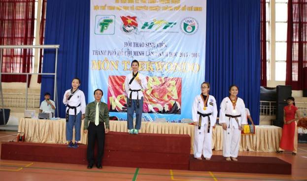 Sinh viên HUTECH giành Huy chương Vàng Taekwondo tại HCUS GAMES 3 55