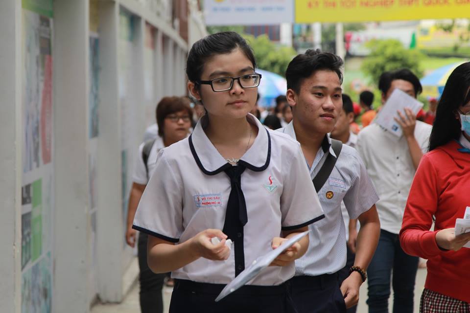 Thi Ngữ văn 180 phút: "Đã ráng đọc rất nhiều tin tức xã hội" 70