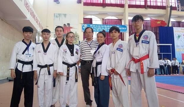 Sinh viên HUTECH giành Huy chương Vàng Taekwondo tại HCUS GAMES 3 6