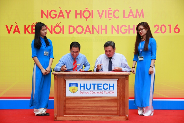HUTECH’s Job and Business Connection Fair 2016. 56