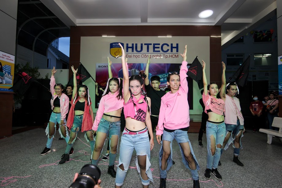 Nhóm  nhảy W.S.C đăng quang “HUTECH DANCER” 2016 103