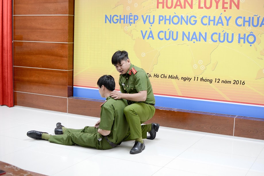 HUTECH tổ chức diễn tập phương án phòng cháy chữa cháy và cứu nạn - cứu hộ 29