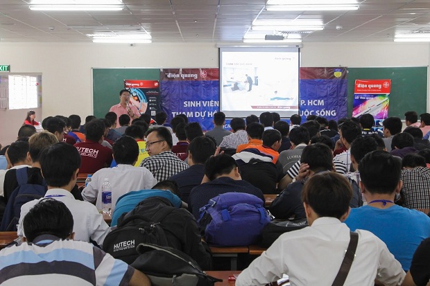 HUTECH và Công ty Điện Quang tổ chức thành công hội thảo “Ánh sáng và cuộc sống”
