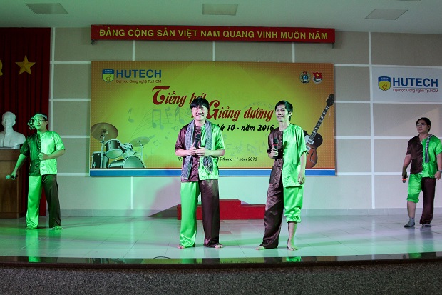 Nhiều phần thi hấp dẫn trong Hội thi Tiếng hát từ giảng đường năm 2016