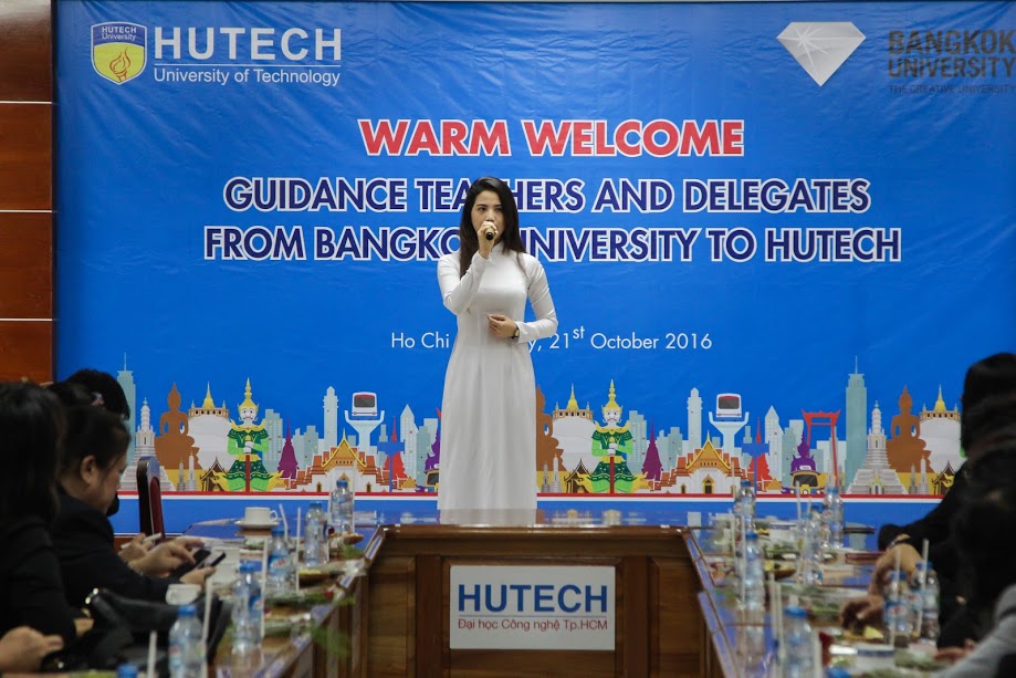 Đoàn Giảng viên Thái Lan thăm và giao lưu cùng sinh viên HUTECH 37