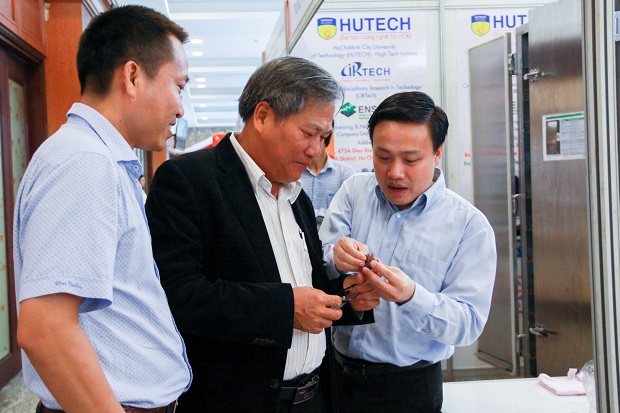 HUTECH ký hợp tác Phát triển thị trường và doanh nghiệp khoa học & công nghệ