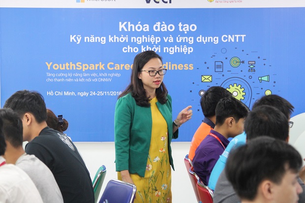 Microsoft và VCCI tổ chức Khóa đào tạo về khởi nghiệp và ứng dụng CNTT tại HUTECH 