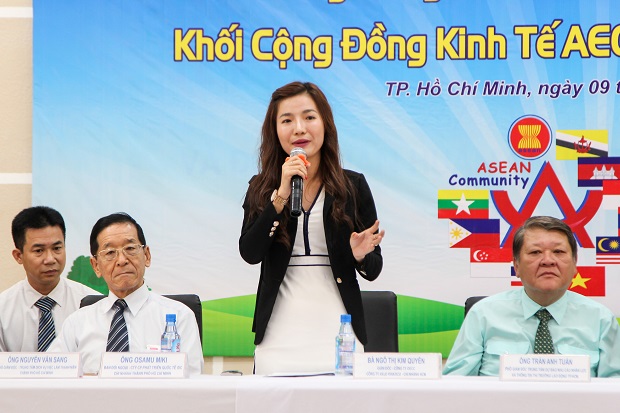 HUTECH và YES Center tổ chức hội thảo về  kỹ năng khi làm việc tại nước ngoài