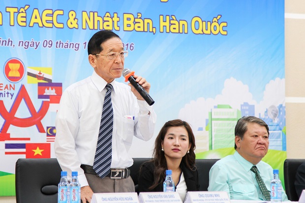 HUTECH và YES Center tổ chức hội thảo về  kỹ năng khi làm việc tại nước ngoài