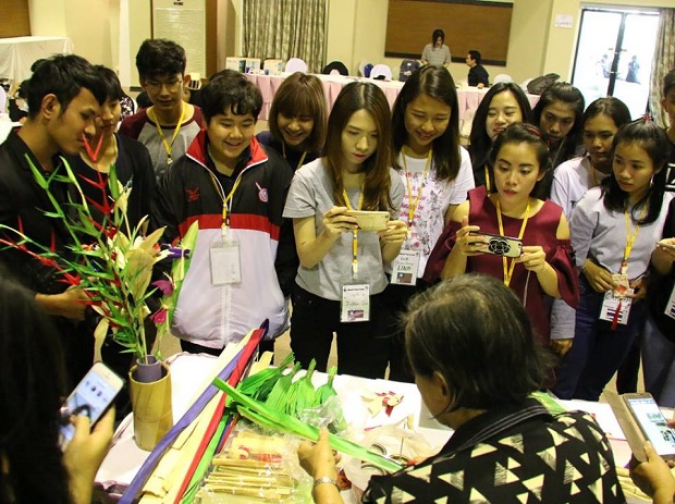Sinh viên HUTECH với hành trình "ASEAN YOUTH CAMP" 2016 64