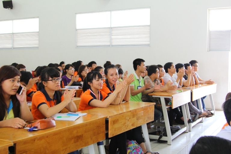 Cùng thực hiện tốt nội quy Nhà trường để đưa lớp trở thành “Lớp học tiên tiến”