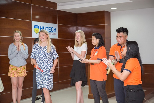 Sinh viên Đan Mạch học 2 tuần tại Việt Nam cùng sinh viên HUTECH