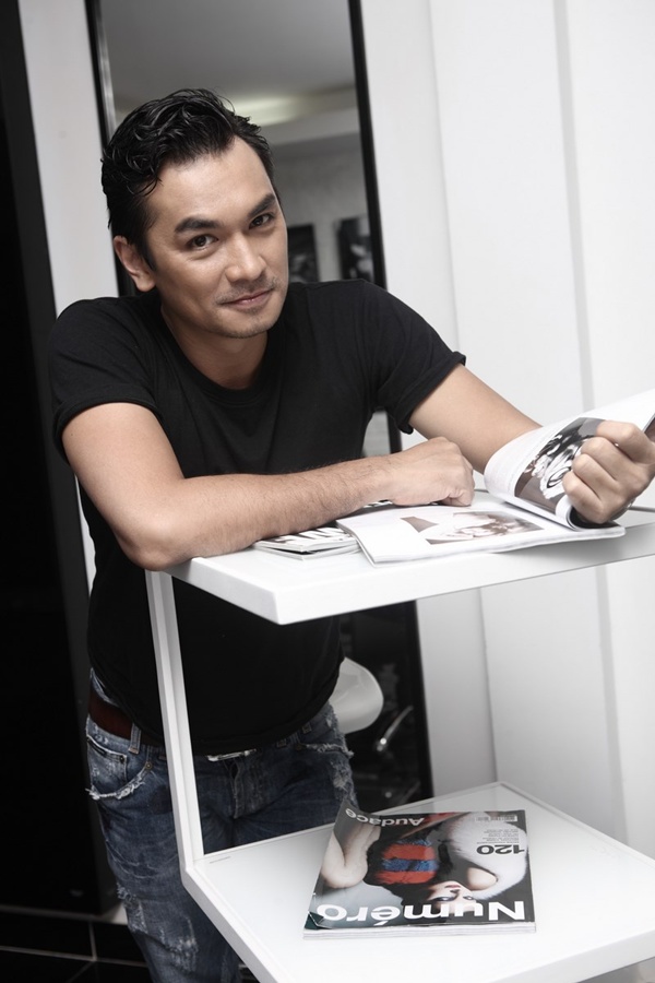 Siêu mẫu Đức Hải “gia nhập” dàn giám khảo quyền lực “Miss HUTECH 2017”