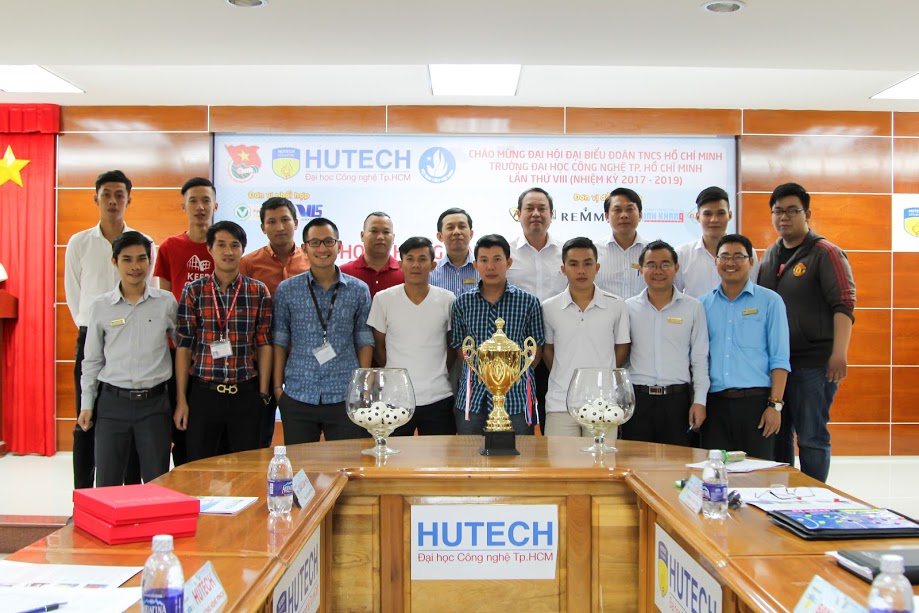 HUTECH tổ chức giải Futsal mở rộng chào mừng Đại hội Đoàn trường lần VIII 517
