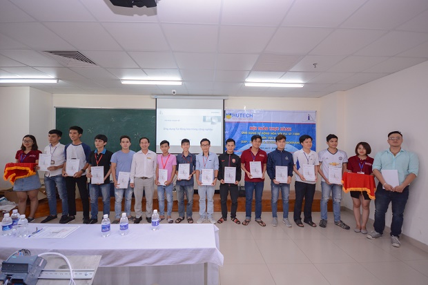 Students of the Faculty of Mechanical - Electrical - Electronics Engineering experience “Application of Automation” with SISTECH 44