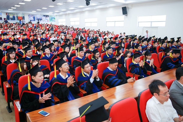 Tưng bừng Lễ tốt nghiệp chương trình BBA và MBA của ĐH Mở Malaysia