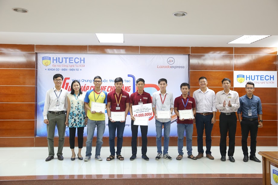 3 đội thi của HUTECH vào Chung kết “Giải pháp cho xe chở hàng” cùng Lazada Express Việt Nam 27