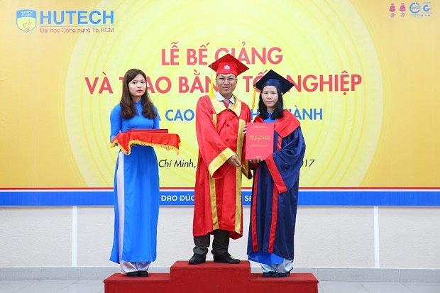 Rộn ràng Lễ tốt nghiệp của 249 Tân cử nhân, kỹ sư thực hành Khóa 2014 62