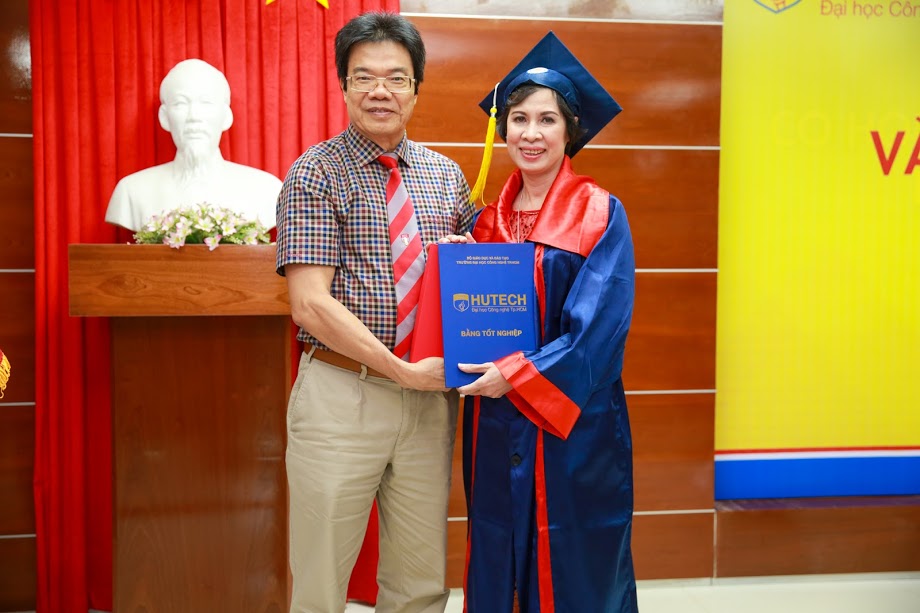 Lễ tốt nghiệp chương trình Đào tạo từ xa khóa 2012 37