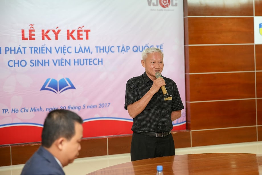 The signing of a cooperation agreement between HUTECH and VJQC on the implementation of the international job-placement program “HUTECH Global Jobs” 51