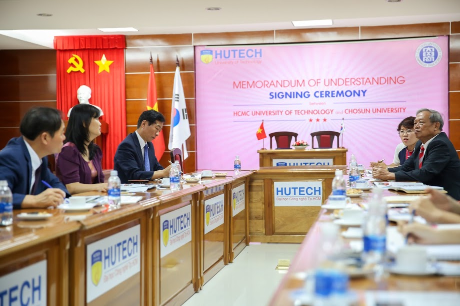 HUTECH và ĐH Chosun (Hàn Quốc) ký kết Biên bản ghi nhớ hợp tác 29