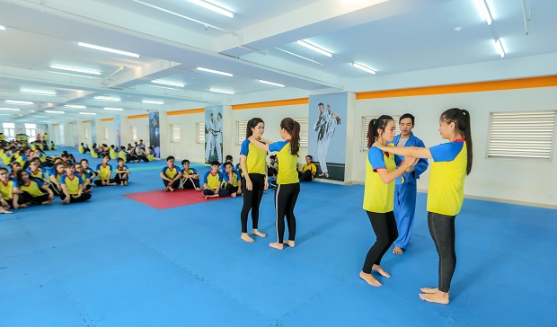 Kham-pha-thien-duong-the-thao-cua-sinh-vien-HUTECH