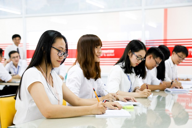 Học 2,5 năm, nhận bằng Kỹ sư - Cử nhân thực hành 72