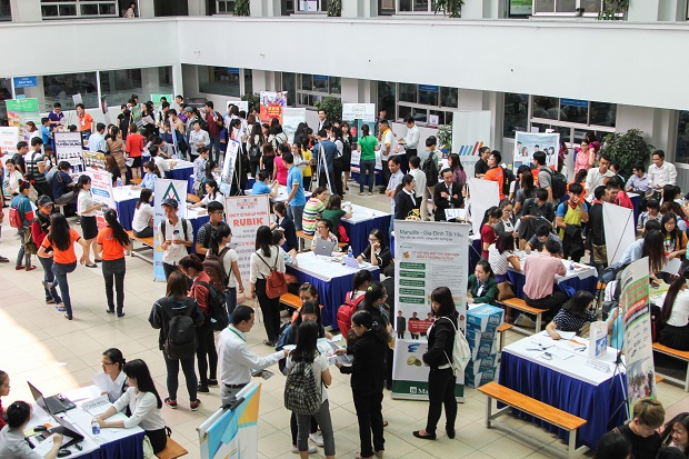 Hơn 1.000 đầu việc chờ sinh viên Công nghệ thông tin tại “HUTECH IT OPEN DAY 2017” 31