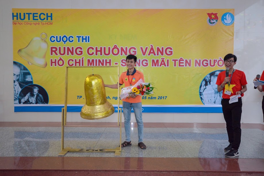 SV Khoa Luật giành chiến thắng “Rung chuông vàng Hồ Chí Minh – Sáng mãi tên Người” 86