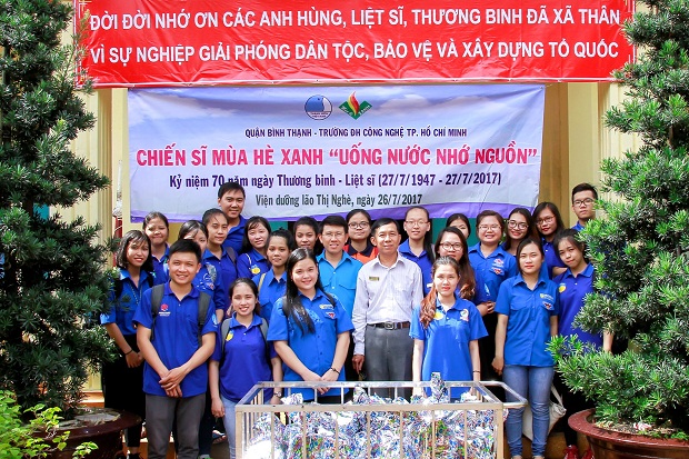 [VIDEO] HUTECH 360 số 44 - Tháng 7/2017: HUTECH - Có một mùa hè thật “xanh” 11