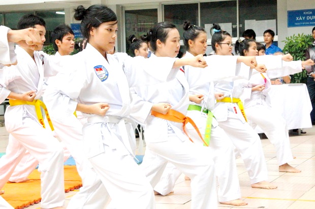 Bộ môn Karatedo - CLB Võ thuật HUTECH tuyển thành viên đợt mới 23