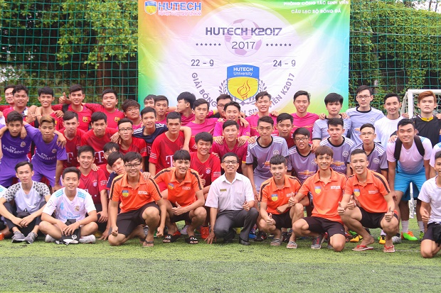 Khai mạc giải đấu bóng đá chào đón tân sinh viên HUTECH khóa 2017 39