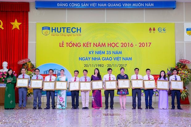 HUTECH long trọng tổ chức Lễ tổng kết năm học 2016-2017 và kỷ niệm ngày Nhà giáo Việt Nam 150